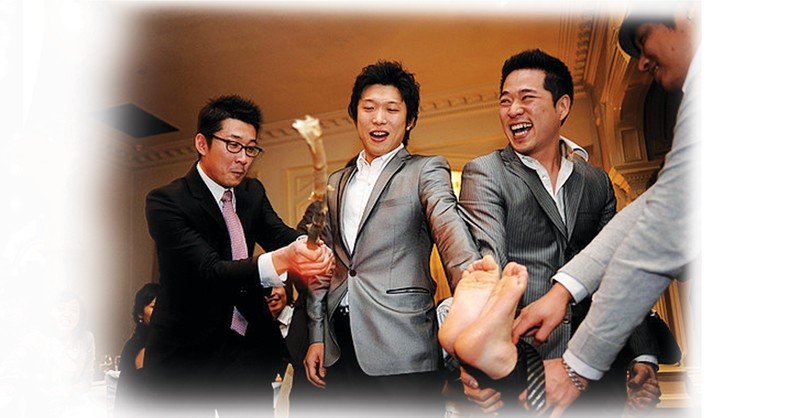 Beating-the-Groom's-Feet