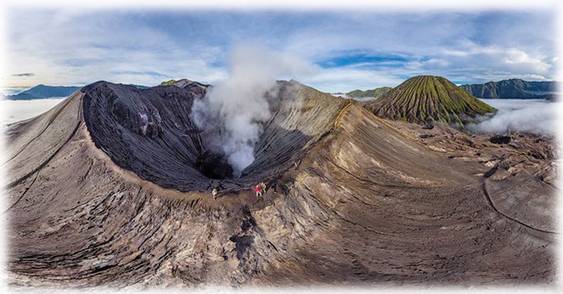 Bromo-Volcano