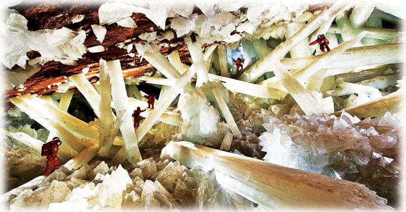 Giant-Crystal-Cave