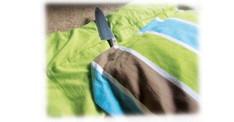 Knives-Under-the-Bed