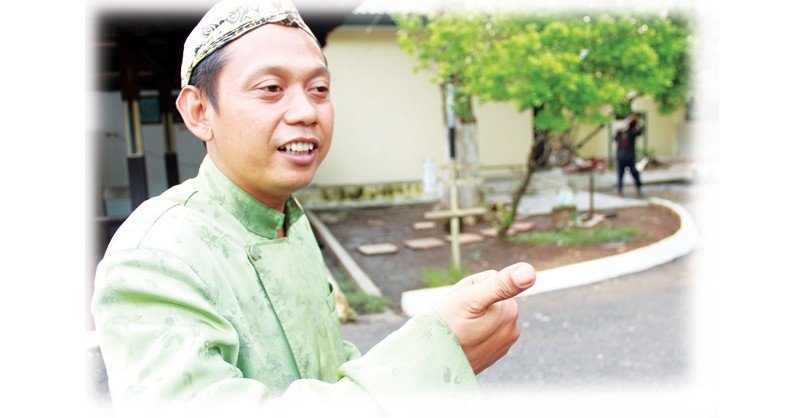 Pointing-with-the-Thumb