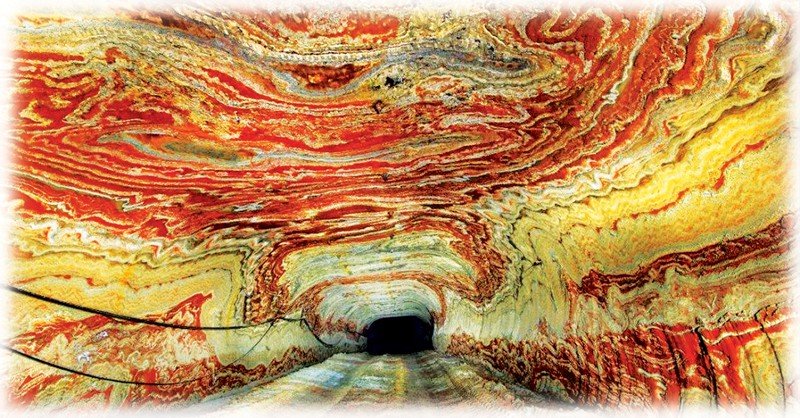 Psychedelic-Salt-Mines