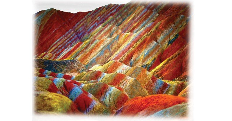 Rainbow-Mountains