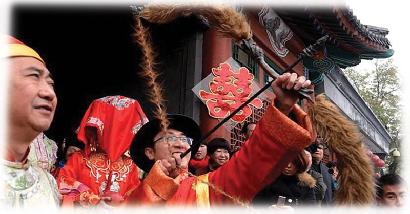 Shooting-Arrows-at-the-Bride